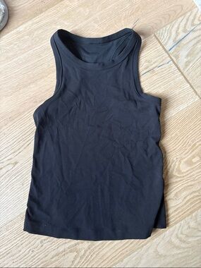 Lululemon black high neck tank top